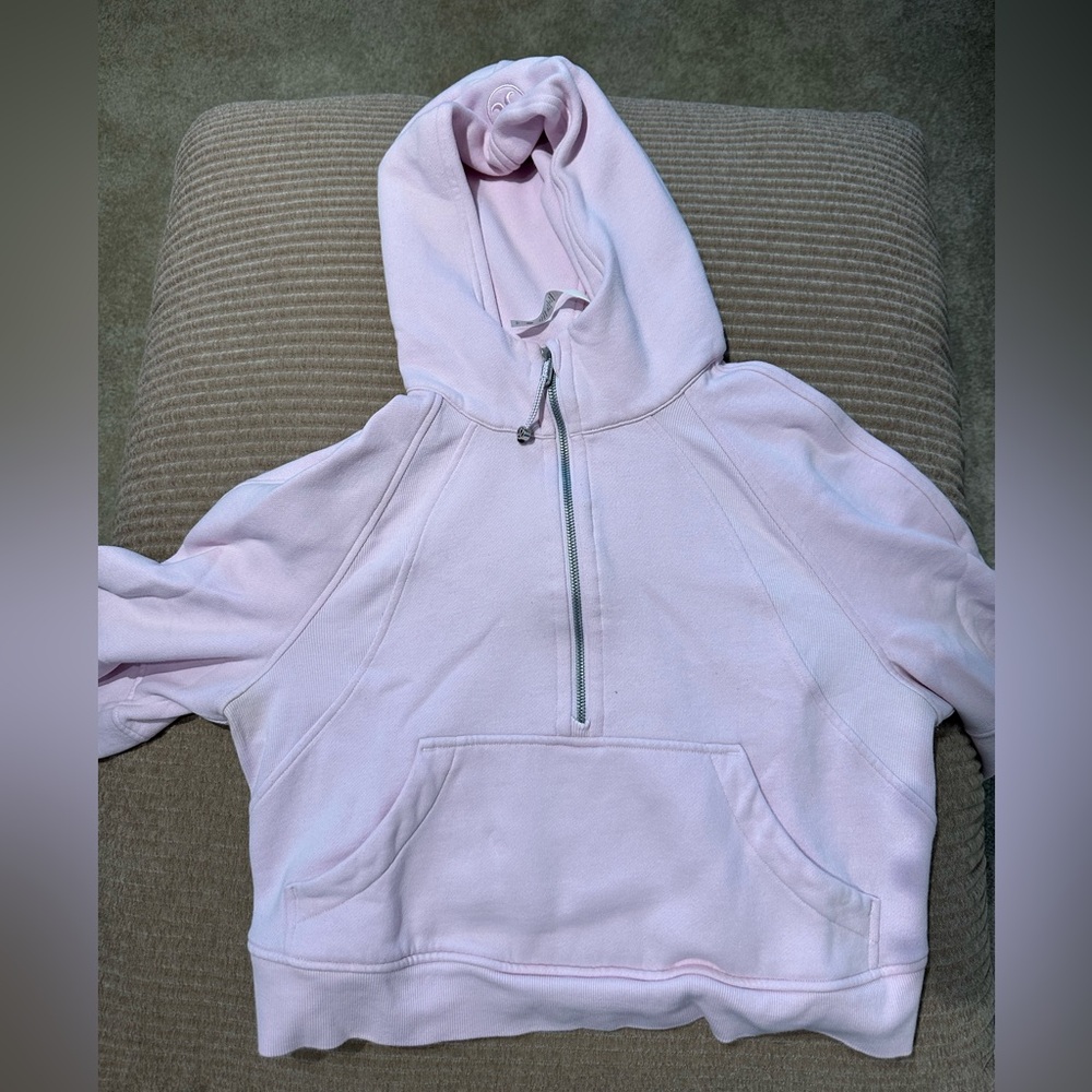 Lululemon light pink scuba sweatshirt in size XS/S